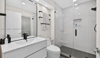 2000 Island Blvd 3010, Aventura, FL 33160