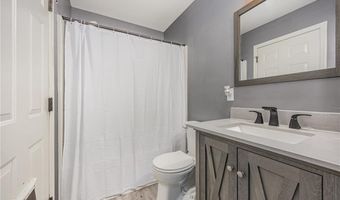 135 Lonetree Cir, Advance, NC 27006