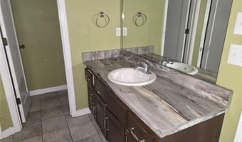 141 Mcrae St, Atmore, AL 36502