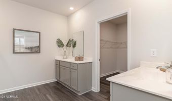 1297 Woodhouse Dr NW, Ash, NC 28420