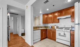 580 W Main St 318, Alhambra, CA 91801