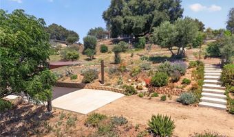 17535 Bear Valley Ln, Escondido, CA 92027