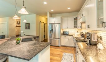 13831 Great Bear Loop, Bigfork, MT 59911