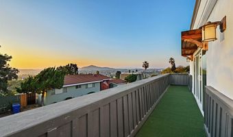 4367 Summit Dr, La Mesa, CA 91941