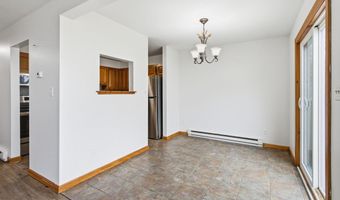 565 Clark Ave APT 17, Bristol, CT 06010