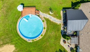 11462 Four Seasons Dr, Batesville, IN 47006