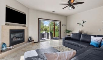 1074 W WILLIS Way, Appleton, WI 54913