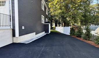 5 Day St, Billerica, MA 01821