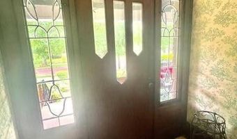 30 Casterton Ave N, Akron, OH 44303