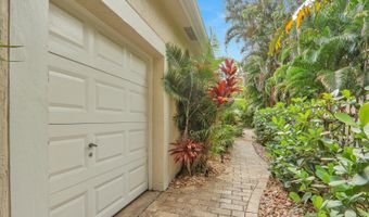 116 Palm Cir, Atlantis, FL 33462