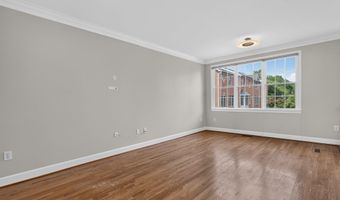 3352 5TH St S, Arlington, VA 22204