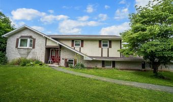 2057 GROVE St, Allentown, PA 18104