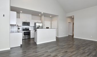 17181 SW SNOWDALE St 301, Beaverton, OR 97007