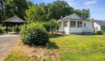 117 E Pershing St, Bloomfield, CT 06002