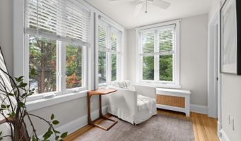 923 ARRAN Rd, Baltimore, MD 21239