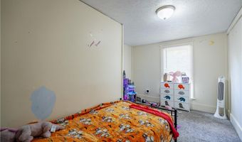 1214 W Wilbeth Rd, Akron, OH 44314