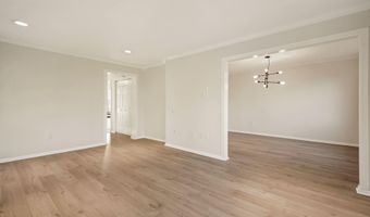 7572 WESTLAKE Ter 56, Bethesda, MD 20817