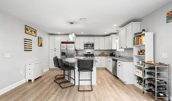 54 Raymond St, East Providence, RI 02914