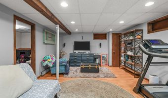 620 Buck Hill Rd, Burrillville, RI 02859