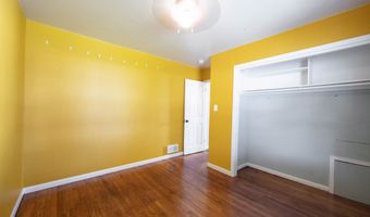 227 S 12th Ave, Beech Grove, IN 46107