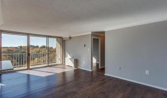 2500 N VAN DORN St 1226, Alexandria, VA 22302