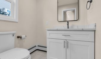 814 Dunlewy St, Asbury Park, NJ 07712