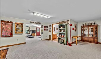11 Loft Cir, Campton, NH 03223