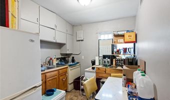 321 6th Ave E, Alexandria, MN 56308