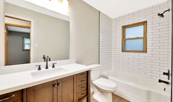 1624 Washington Ln, Augusta, KS 67010