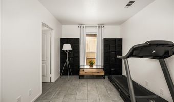 8610 E Silver Rdg, Anaheim, CA 92808