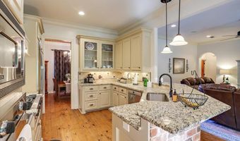 316 Woodlands Green Pl, Brandon, MS 39047
