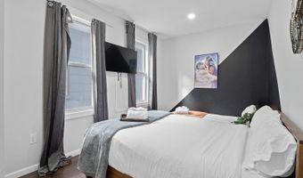 84 W 3rd St, Bayonne, NJ 07002
