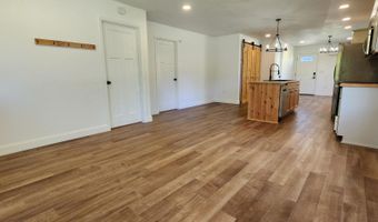 604 Marvin Ave, Ava, MO 65608