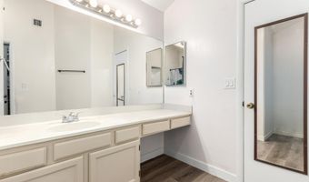 1214 W ESTRELLA Dr, Chandler, AZ 85224