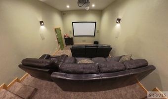 412 E Main St, Ashton, ID 83420