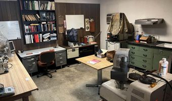 400 S Gray St, Albany, IN 47320