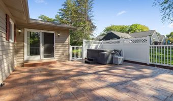 4403 W Riverview Dr, Alma, MI 48801