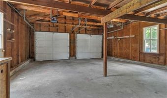 19 Hardwick St, Cumberland, RI 02864