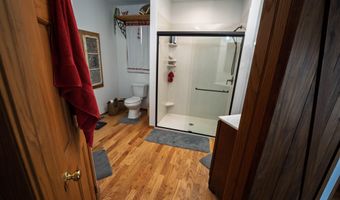 24352 State Highway Ee, Aurora, MO 65605