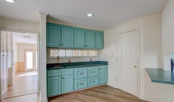 42 Brookwood Rd, Camden, SC 29020