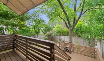 2713 ALBEMARLE Dr, Alexandria, VA 22303