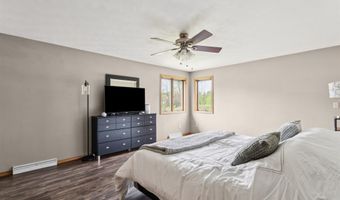 2539 W SUNNYVIEW Cir, Appleton, WI 54914