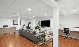 23 Laurel Hill Ln, Amagansett, NY 11930