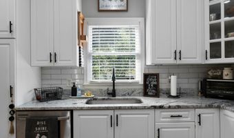 41 Golden Eagle, Adairsville, GA 30103