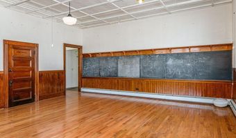 27 Ossipee Trl E, Standish, ME 04084