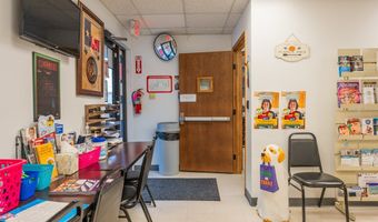 205 N Cockrell St, Alpine, TX 79830