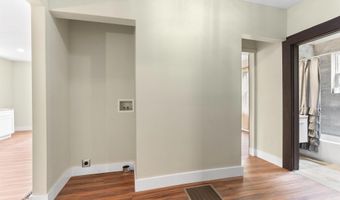 587 Robert Henry St, Macon, GA 31206