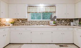 910 Mulberry Salem Rd, Benton, AR 72019