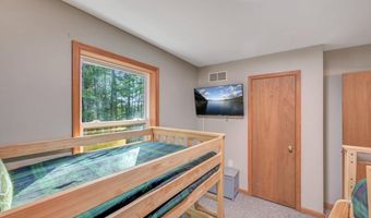 238 King Arthur Rd, Blakeslee, PA 18610