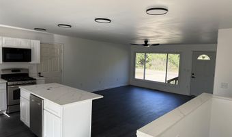 3927 W Tyler Rd, Alma, MI 48801